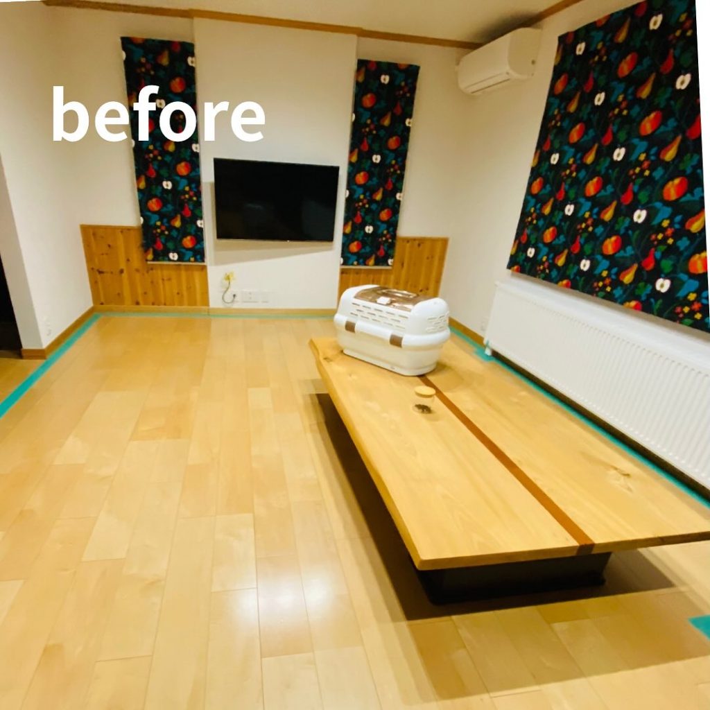 クッションフロアを敷く前のリビングのBefore写真